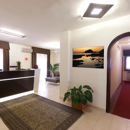 Hotel Corallo 3*