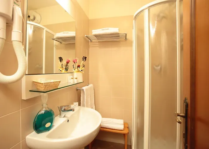 Corallo 알비니아